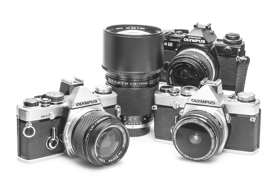Analoge Olympus OM Ausrüstung für die Zeitreise 1981 nach Schloss Affing.